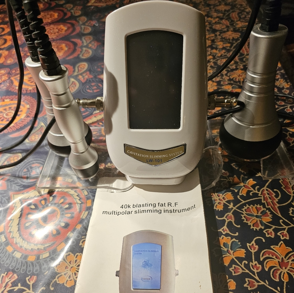 Cavitation Slimming System LW-101